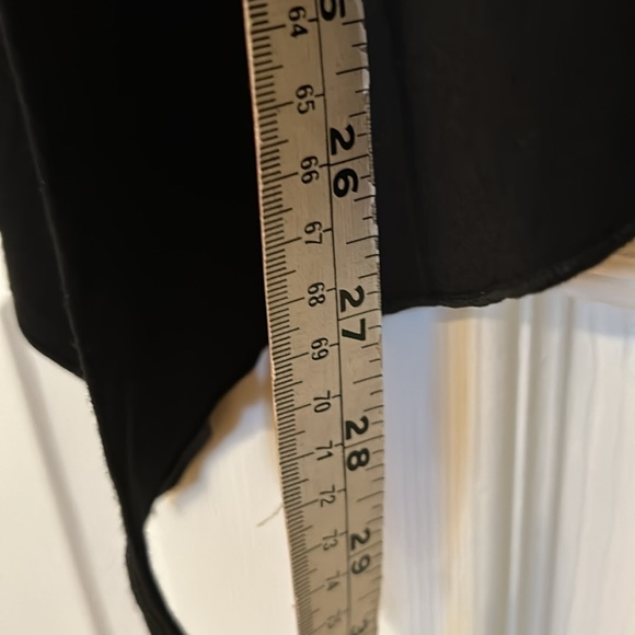 Split back Top - Picture 8 of 12